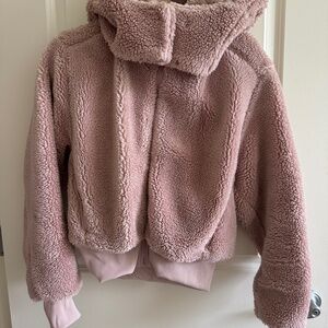 Alo pink sherpa jacket xs